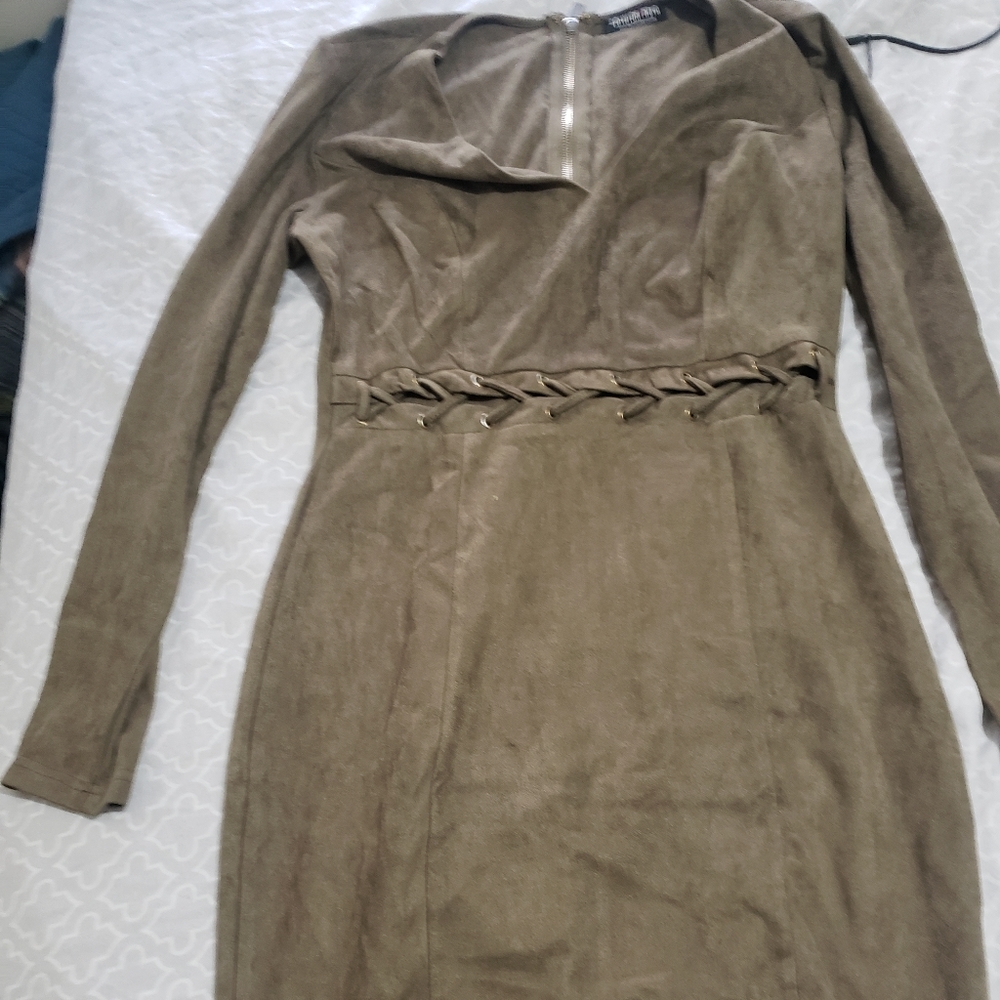 FN DRESS